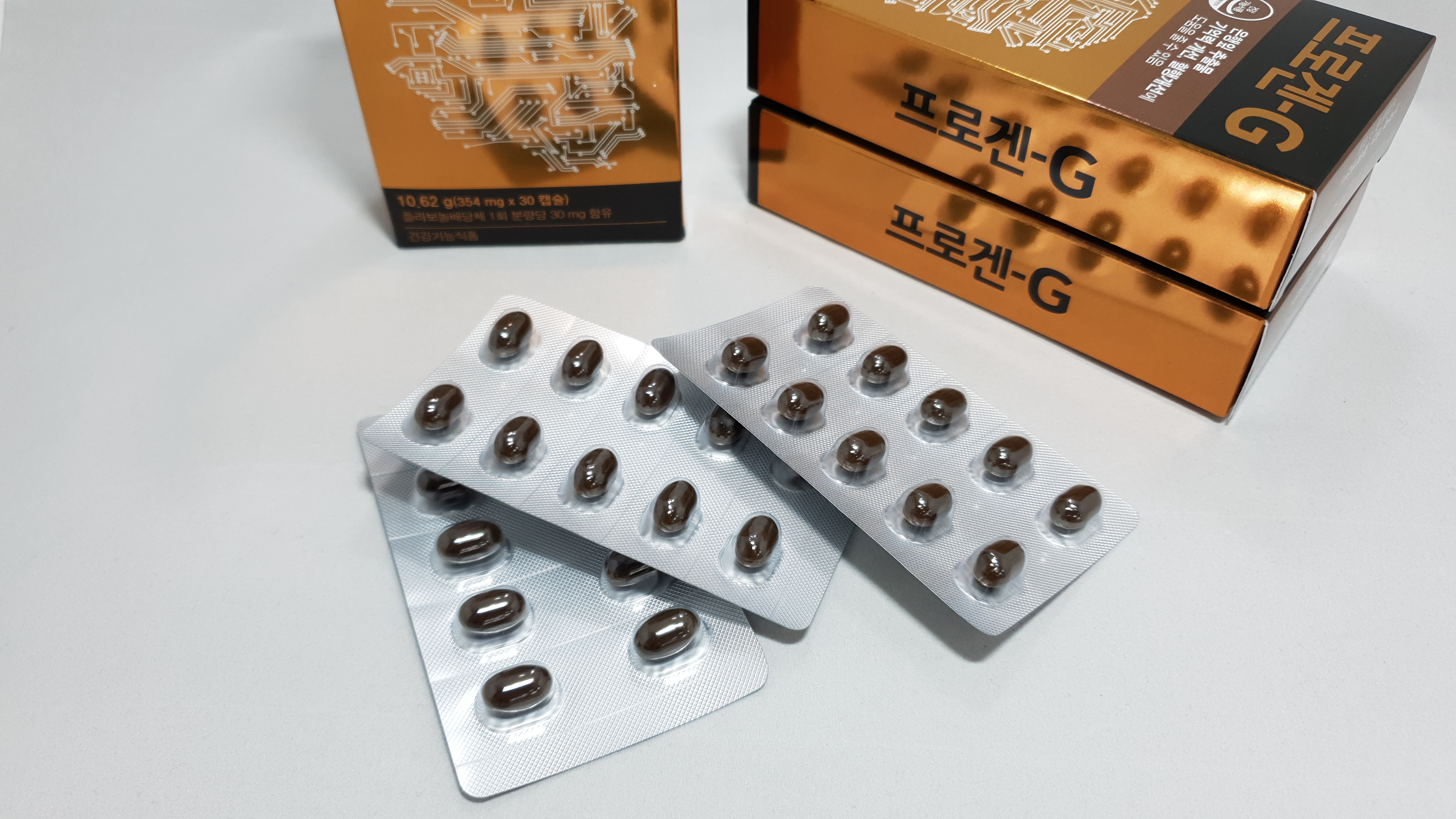 [라이토플렉스 고객만을 위한 특별 가격] 프로겐G 30정 뇌건강 영양제 혈액순환 두뇌 기억 은행잎 혈행개선 종합 남성 여성 수험생 [원산지:일본]
